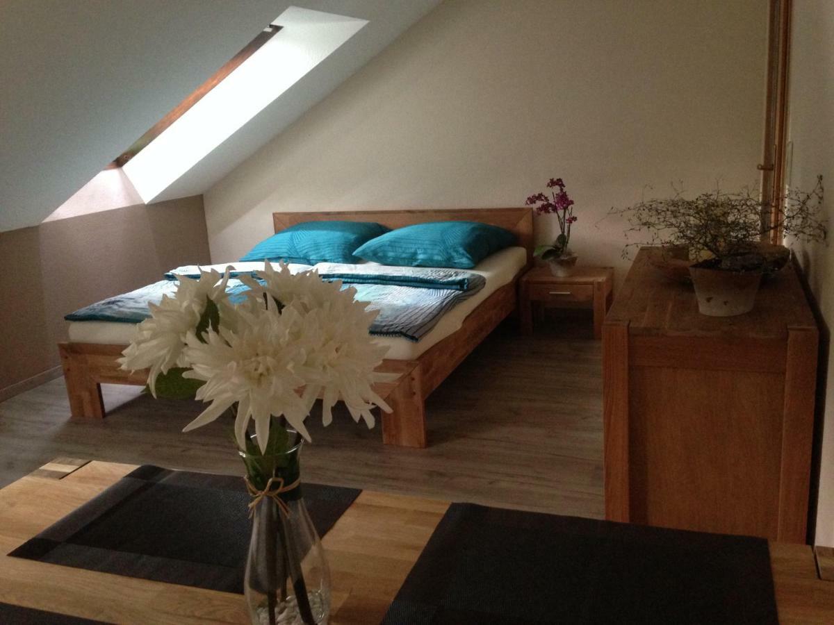 Ferienwohnung Ortrand - Pension エクステリア 写真